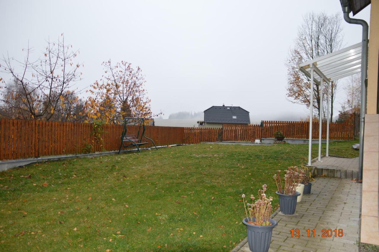 Penzion pod Kostelem Schwaderbach Exterior foto